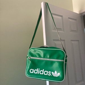Retro vintage green adidas side duffel bag